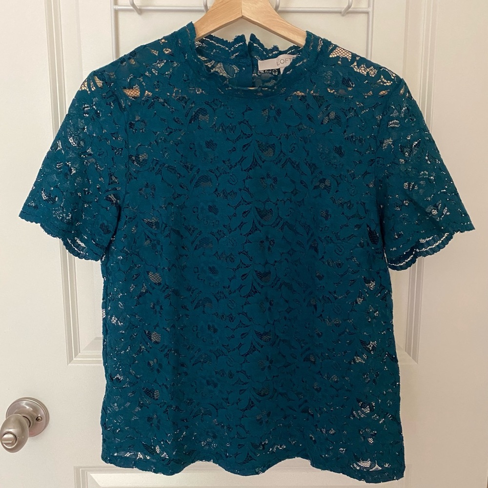 Loft lacy top